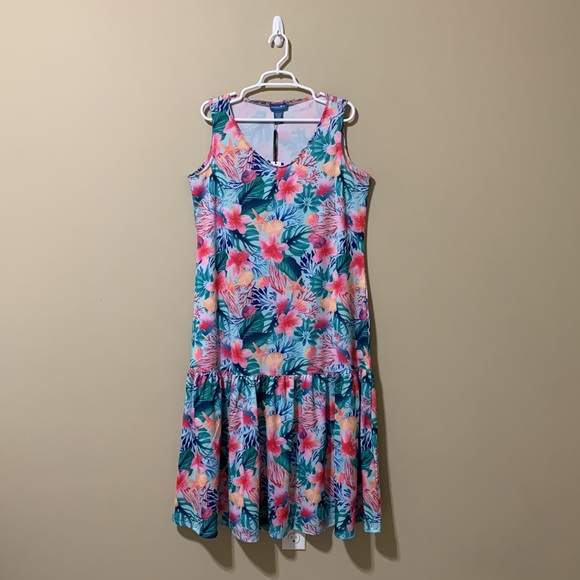 Caribbean Joe Dresses & Skirts - Caribbean Joe Women’s V-Neck Tropical Print Midi Dress-Size L NWT